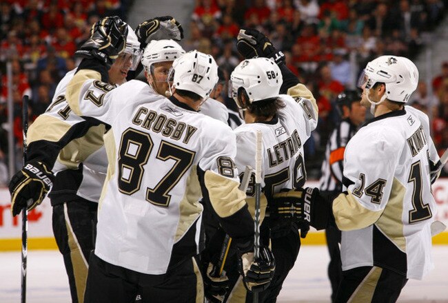 Penguins2_crop_650x440