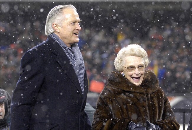 Michael McCaskey and Virginia McCaskey after the Bears won the 2007 NFC Championship game between the Chicago Bears and New Orleans Saints at Soldier Field in Chicago, Illinois on January 21, 2007.  (Photo by Al Messerschmidt/Getty Images)