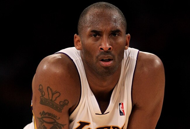 LOS ANGELES, CA - APRIL 18:  Kobe Bryant #24 of the Los Angeles Lakers rests against the Oklahoma City Thunder during  Game One of the Western Conference Quarterfinals of the 2010 NBA Playoffs on April 18, 2010 at Staples Center in Los Angeles, California.  The Lakers won 87-79.  NOTE TO USER: User expressly acknowledges and agrees that, by downloading and/or using this Photograph, user is consenting to the terms and conditions of the Getty Images License Agreement.  (Photo by Stephen Dunn/Getty Images)