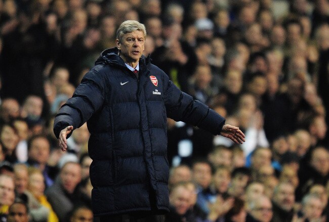LONDON, ENGLAND - APRIL 14:  Manager of Arsenal Arsene Wenger looks dejected during the Barclays Premier League match between Tottenham Hotspur and Arsenal at White Hart Lane on April 14, 2010 in London, England.  (Photo by Shaun Botterill/Getty Images)