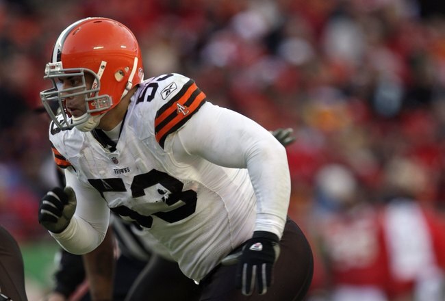 KANSAS CITY, MO - DECEMBER 20:  Matt Roth #53 of the Cleveland Browns plays his defensive position during their NFL game against the Kansas City Chiefs on December 20, 2009 at Arrowhead Stadium in Kansas City, Missouri. The Browns defeated the Chiefs 41-34. (Photo by Jamie Squire/Getty Images)