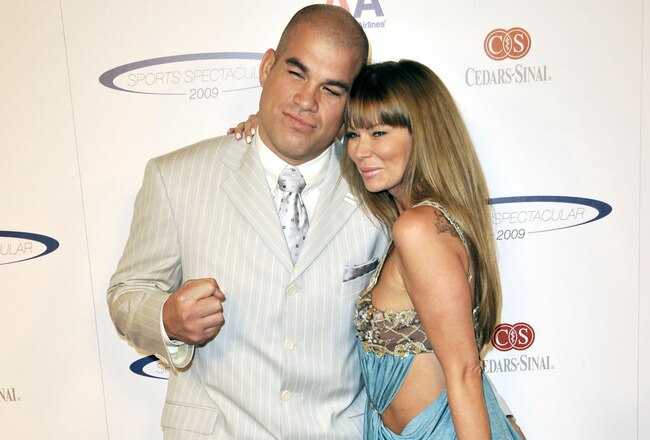 LOS ANGELES, CA - JUNE 07:  MMA fighter Tito Ortiz (L) and adult film star Jenna Jameson arrive at the Cedars-Sinai Medical Center's 24th Annual Sports Spectacular at the Century Plaza Hotel on June 7, 2009 in Los Angeles, California.  (Photo by Kevin Winter/Getty Images)