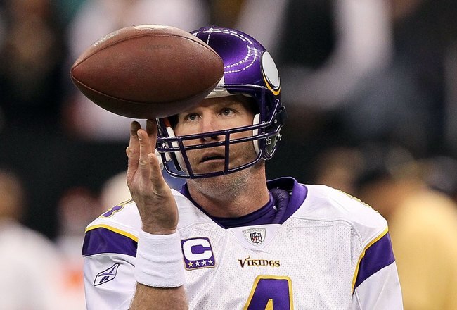 NEW ORLEANS - JANUARY 24:  Brett Favre #4 of the Minnesota Vikings warms up against the New Orleans Saints during the NFC Championship Game at the Louisiana Superdome on January 24, 2010 in New Orleans, Louisiana. The Saints won 31-28 in overtime.  (Photo by Jed Jacobsohn/Getty Images)