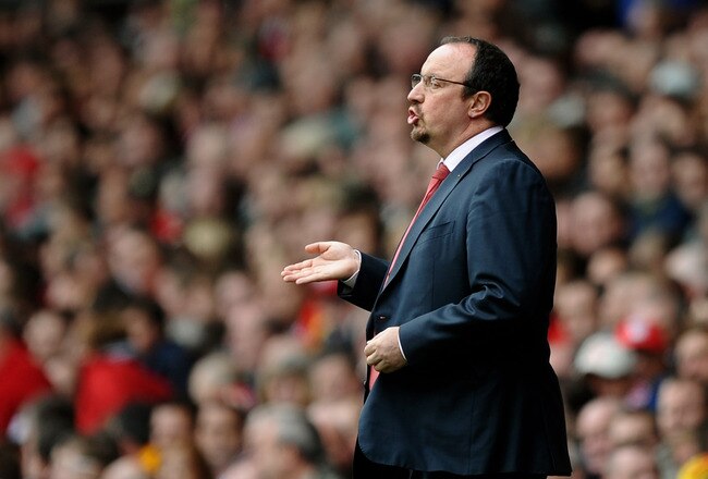 LIVERPOOL, ENGLAND - MAY 02:  Rafael Benitez the Liverpool manager shouts instructions to his players during the Barclays Premier League match between Liverpool and Chelsea at Anfield on May 2, 2010 in Liverpool, England.  (Photo by Laurence Griffiths/Getty Images)