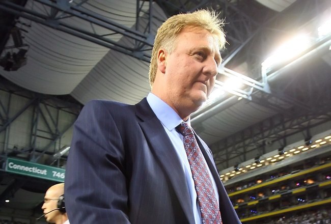 DETROIT - APRIL 06:  Larry Bird walks off the court after watching the Michigan State Spartans lose to the North Carolina Tar Heels during the 2009 NCAA Division I Men's Basketball National Championship game at Ford Field on April 6, 2009 in Detroit, Michigan.The Tar Heels defeated the Spartans 89-72.  (Photo by Streeter Lecka/Getty Images)