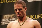 5486-19-marcusdavis_ufc80_weighin_135_crop_150x100