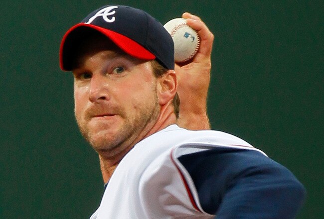 ATLANTA - APRIL 22:  Starting pitcher Derek Lowe #32 of the Atlanta Braves pitches against the Philiadelphia Phillies at Turner Field on April 22, 2010 in Atlanta, Georgia.  (Photo by Kevin C. Cox/Getty Images)