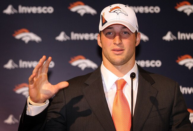 ENGLEWOOD, CO - APRIL 23:  Tim Tebow is introduced by the Denver Broncos at a press conference at the Broncos Headquarters in Dove Valley on April 23, 2010 in Englewood, Colorado. The Broncos picked Tebow in the first round of the 2010 NFL draft.  (Photo by Doug Pensinger/Getty Images)
