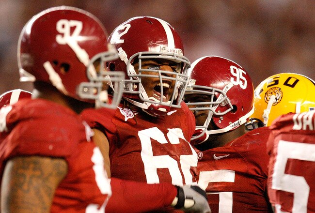 TUSCALOOSA, AL - NOVEMBER 07:  Terrence Cody #62 of the Alabama Crimson Tide celebrates a defensive stop against the Louisiana State University Tigers at Bryant-Denny Stadium on November 7, 2009 in Tuscaloosa, Alabama.  (Photo by Kevin C. Cox/Getty Images)