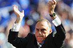LONDON, ENGLAND - MAY 15:  Portsmouth Manager Avram Grant salutes the fans at the end of the FA Cup sponsored by E.ON Final match between Chelsea and Portsmouth at Wembley Stadium on May 15, 2010 in London, England.  (Photo by Clive Mason/Getty Images)