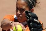 Pmx-ut_softball_425_441290k_crop_150x100