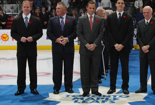TORONTO, ON - NOVEMBER 07: (L-R) Brian Leetch, Brett Hull, Steve Yzerman, Luc Robitaille, and  Lou Lamoriello take part in a pregame ceremony celebrating their induction into the Hockey Hall of Fame at the Air Canada Centre on November 7, 2009 in Toronto, Canada. (Photo by Bruce Bennett/Getty Images)
