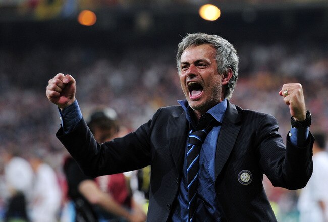 MADRID, SPAIN - MAY 22:  Head coach Jose Mourinho of Inter Milan celebrates his team's victory at the end of the UEFA Champions League Final match between FC Bayern Muenchen and Inter Milan at the Estadio Santiago Bernabeu on May 22, 2010 in Madrid, Spain.  (Photo by Shaun Botterill/Getty Images)