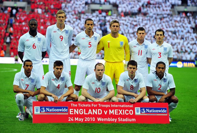 LONDON, ENGLAND - MAY 24:  The England team group photo before the International Friendly match between England and Mexico at Wembley Stadium on May 24, 2010 in London, England.  (Photo by Clive Mason/Getty Images)
