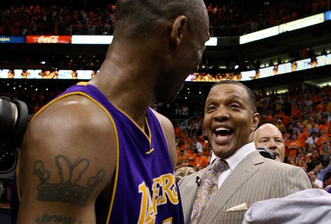PHOENIX - MAY 29:  Head coach Alvin Gentry of the Phoenix Suns talks with Kobe Bryant #24 of the Los Angeles Lakers after the Lakers defeated the Suns 111-103 in Game Six of the Western Conference Finals during the 2010 NBA Playoffs at US Airways Center on May 29, 2010 in Phoenix, Arizona. The Lakers will face the Boston Celtics in the NBA Finals. NOTE TO USER: User expressly acknowledges and agrees that, by downloading and/or using this Photograph, user is consenting to the terms and conditions of the Getty Images License Agreement.  (Photo by Christian Petersen/Getty Images)