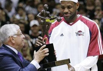 Lebron-james-mvp-shirt-20090506000513_crop_340x234