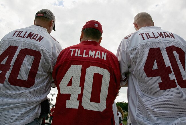 TAMPA, FL - FEBRUARY 01:  Arizona Cardinals fans wearing Pat Tillman jerseys (L-R) Dave Schile, Bruce Goff and Dave Schile Jr. look on outside of Raymond James Stadium before Super Bowl XLIII on February 1, 2009 at Raymond James Stadium in Tampa, Florida.  (Photo by Al Bello/Getty Images)