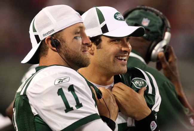 EAST RUTHERFORD, NJ - SEPTEMBER 03:  Quarterback Mark Sanchez #6 of the New York Jets talks with teammate Kellen Clemens #11 during their game against the Philadelphia Eagles at Giants Stadium on September 3, 2009 in East Rutherford, New Jersey.  (Photo by Jim McIsaac/Getty Images)