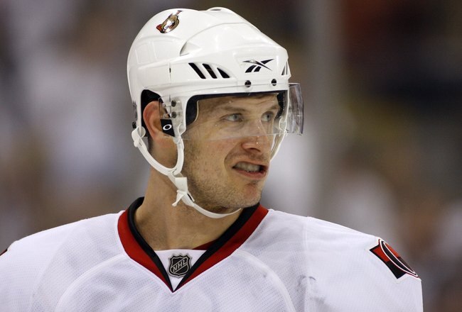 PITTSBURGH - APRIL 14:  Jason Spezza #19 of the Ottawa Senators skates against the Pittsburgh Penguins in Game One of the Eastern Conference Quarterfinals during the 2010 NHL Stanley Cup Playoffs at Mellon Arena on April 14, 2010 in Pittsburgh, Pennsylvania.  The Senators defeated the Penguins 5-4.  (Photo by Justin K. Aller/Getty Images)