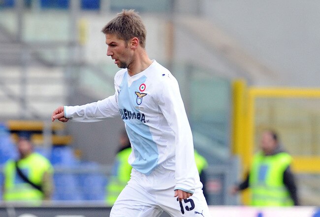 ROME - FEBRUARY 07:  Thomas Hitzlsperger of Lazio in action during the Serie A match between Lazio and Catania at Stadio Olimpico on February 7, 2010 in Rome, Italy.  (Photo by Giuseppe Bellini/Getty Images)