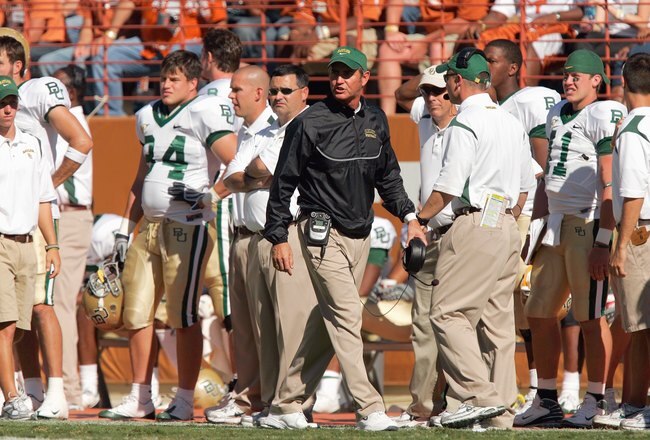 AUSTIN, TX - NOVEMBER 8:  Head coach Art Briles of the Baylor Bears walks on the sidelines during the game against the Texas Longhorns on November 8, 2008 at Darrell K Royal-Texas Memorial Stadium in Austin, Texas.  Texas won 45-21. (Photo by Brian Bahr/Getty Images)