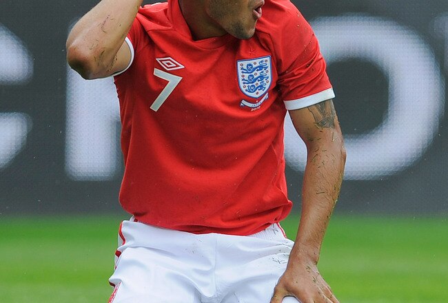 GRAZ, AUSTRIA - MAY 30: Theo Walcott of England looks dejected during the International Friendly match between Japan and England at the UPC-Arena on May 30, 2010 in Graz, Austria.  (Photo by Michael Regan/Getty Images)