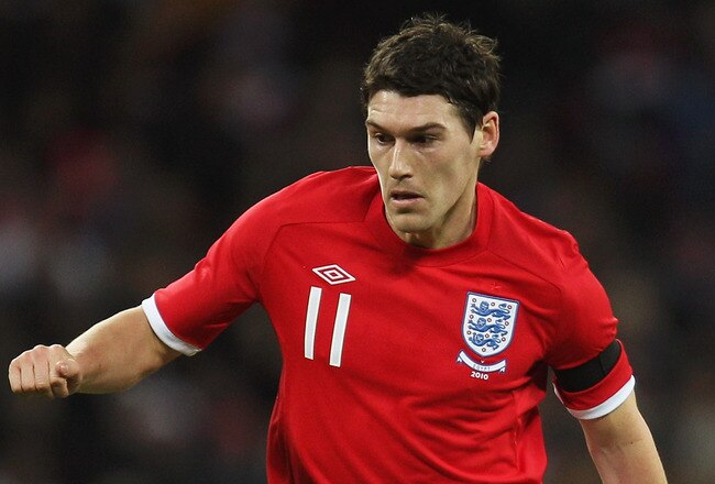 LONDON, ENGLAND - MARCH 03:  Gareth Barry of England in action during the International Friendly match between England and Egypt at Wembley Stadium on March 3, 2010 in London, England.  (Photo by Mark Thompson/Getty Images)