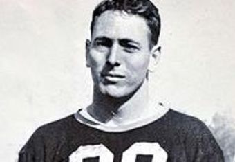 200px-stuart_clarkson_of_chicago_bears_crop_340x234