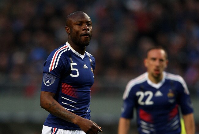 LENS, FRANCE - MAY 26:  William Gallas of France during the France v Costa Rica International Friendly match at Stade Felix Bollaert on May 26, 2010 in Lens, France.  (Photo by Michael Steele/Getty Images)