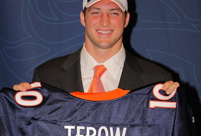 ENGLEWOOD, CO - APRIL 23:  Denver Broncos introduce NFL first round draft pick Tim Tebow during a press conference at the Broncos Headquarters in Dove Valley on April 23, 2010 in Englewood, Colorado.  (Photo by Doug Pensinger/Getty Images)