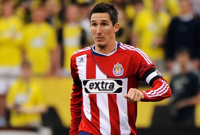 COLUMBUS, OH - MAY 15:  Sacha Kljestan #16 of Chivas USA controls the ball against the Columbus Crew on May 15, 2010 at Crew Stadium in Columbus, Ohio.  (Photo by Jamie Sabau/Getty Images)