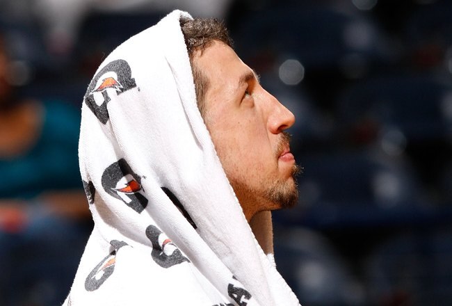 ATLANTA - DECEMBER 02:  Hedo Turkoglu #26 of the Toronto Raptors against the Atlanta Hawks at Philips Arena on December 2, 2009 in Atlanta, Georgia.  NOTE TO USER: User expressly acknowledges and agrees that, by downloading and/or using this Photograph, User is consenting to the terms and conditions of the Getty Images License Agreement.  (Photo by Kevin C. Cox/Getty Images)