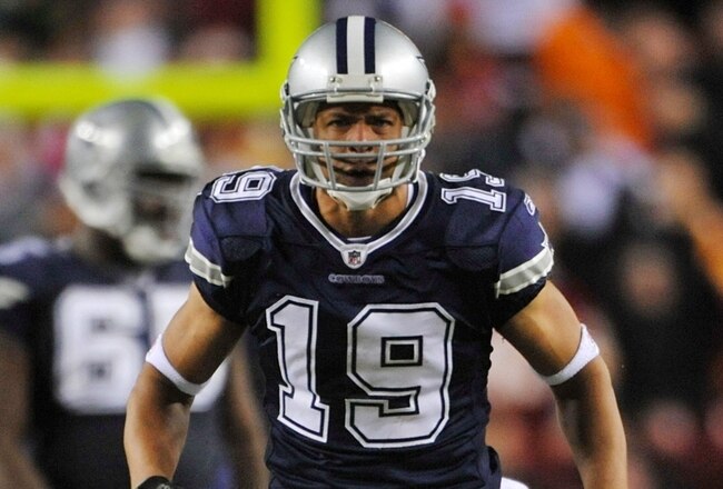 LANDOVER, MD - DECEMBER 21: Wide receiver Miles Austin #19 of the Dallas Cowboys reacts to a play against the Washington Redskins at FedEx Field on December 27, 2009 in Landover, Maryland. (Photo by Larry French/Getty Images)