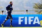 CENTURION, SOUTH AFRICA - JUNE 12:  Daniele De Rossi runs during an Italy training session during the 2010 FIFA World Cup on June 12, 2010 in Centurion, South Africa.  (Photo by Giuseppe Bellini/Getty Images)