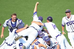 Ncaa_u_tcuwins1_300_crop_310x205