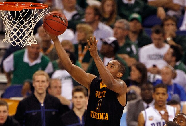 INDIANAPOLIS - APRIL 03:  Da'Sean Butler #1 of the West Virginia Mountaineers goes up for a layup in the first half against the Duke Blue Devils during the National Semifinal game of the 2010 NCAA Division I Men's Basketball Championship at Lucas Oil Stadium on April 3, 2010 in Indianapolis, Indiana.  (Photo by Jonathan Daniel/Getty Images)