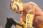 Mysterio-wwe-champ-wwe-fatal-4-way-ppv-255x300_crop_150x100