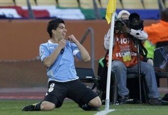 Suarez_crop_340x234