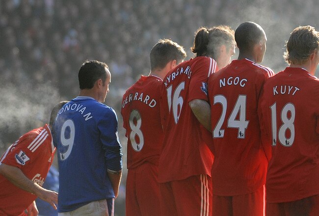 LIVERPOOL, ENGLAND - FEBRUARY 06:  The Liverpool wall and Landon Donovan of Everton line up for a free kick during the Barclays Premier League match between Liverpool and Everton at Anfield on February 6, 2010 in Liverpool, England. (Photo by Laurence Griffiths/Getty Images)