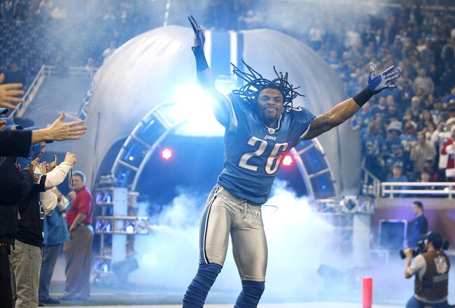 DETROIT - DECEMBER 20: Louis Delmas #26 the Detroit Lions takes the field during player introductions prior to playing the Arizona Cardinals on December 20, 2009 at Ford Field in Detroit, Michigan. Arizona won the game 31-24.  (Photo by Gregory Shamus/Getty Images)