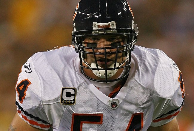 GREEN BAY, WI - SEPTEMBER 13: Brian Urlacher #54 of the Chicago Bears awaits the start of play in the 1st half against the Green Bay Packers on September 13, 2009 at Lambeau Field in Green Bay, Wisconsin. The Packers defeated the Bears 21-15. (Photo by Jonathan Daniel/Getty Images)