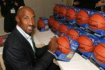 NEW YORK - SEPTEMBER 22:  Scottie Pippen attends the 23rd Annual Great Sports Legends Dinner to Cure Paralysis at the Waldorf Astoria on September 22, 2008 in New York City.  (Photo by Thos Robinson/Getty Images for The Miami Project)