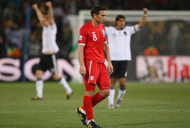 BLOEMFONTEIN, SOUTH AFRICA - JUNE 27: Frank Lampard of England looks dejected at the final whistle after suffering defeat to Germany following the 2010 FIFA World Cup South Africa Round of Sixteen match between Germany and England at Free State Stadium on June 27, 2010 in Bloemfontein, South Africa.  (Photo by Michael Steele/Getty Images)