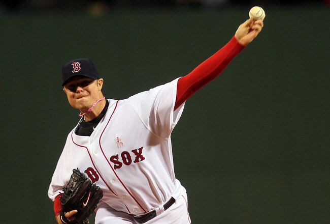 BOSTON - MAY 9:  Jon Lester #31 of the Boston Red Sox throws against the New York Yankees at Fenway Park on May 9, 2010 in Boston, Massachusetts. (Photo by Jim Rogash/Getty Images)