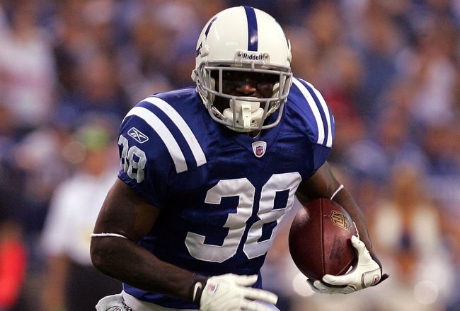 INDIANAPOLIS - SEPTEMBER 21:  Running back Dominic Rhodes #38 of the Indianapolis Colts before a game against the Jacksonville Jaguars on September 21, 2008 at Lucas Oil Stadium in Indianapolis, Indiana.  (Photo by Ronald Martinez/Getty Images)