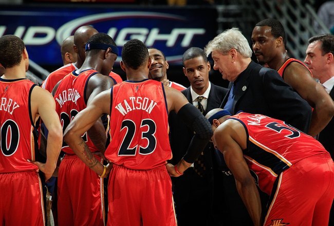 NEW ORLEANS - MARCH 08:  Head coach Don Nelson of the Golden State Warriors talks with his team during a timeout against the New Orleans Hornets at New Orleans Arena on March 8, 2010 in New Orleans, Louisiana.  NOTE TO USER: User expressly acknowledges and agrees that, by downloading and/or using this Photograph, User is consenting to the terms and conditions of the Getty Images License Agreement.  (Photo by Chris Graythen/Getty Images)