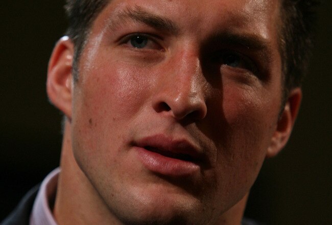 NEW YORK - DECEMBER 12:  Quarterback Tim Tebow #15 of the Florida Gators speaks to the media during a press conference following the 75th Heisman Trophy announcement at the Marriott Marquis on December 12, 2009 in New York City.  (Photo by Chris Trotman/Getty Images)