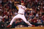 PHILADELPHIA - NOVEMBER 02:  Starting pitcher Cliff Lee #34 of the Philadelphia Phillies throws a pitch against the New York Yankees in Game Five of the 2009 MLB World Series at Citizens Bank Park on November 2, 2009 in Philadelphia, Pennsylvania. The Phillies won 8-6.  (Photo by Jed Jacobsohn/Getty Images)