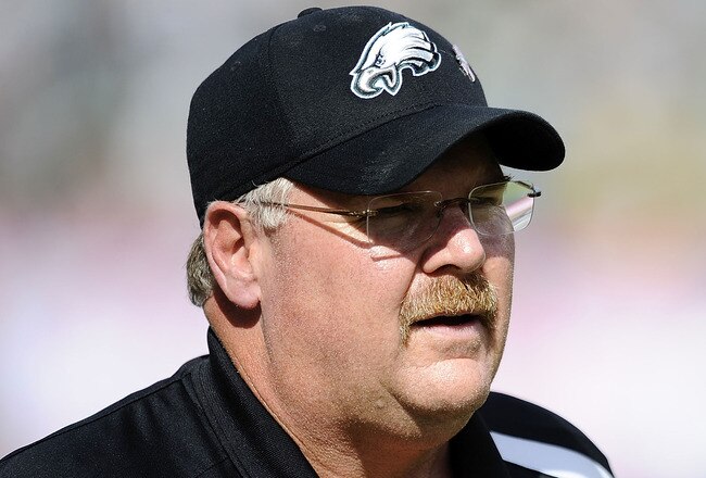 PHILADELPHIA - OCTOBER 11:  Andy Reid, head coach of the Philadelphia Eagles works on the sideline against the Tampa Bay Buccaneers at Lincoln Financial Field on October 11, 2009 in Philadelphia, Pennsylvania.  (Photo by Jeff Zelevansky/Getty Images)