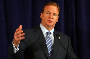 NEW YORK - JULY 27:  NFL Commissioner Roger Goodell answers questions from the media after reinstating Michael Vick on a conditional basis on July 27, 2009 at the InterContinental Hotel in New York City.  (Photo by Mike Stobe/Getty Images)